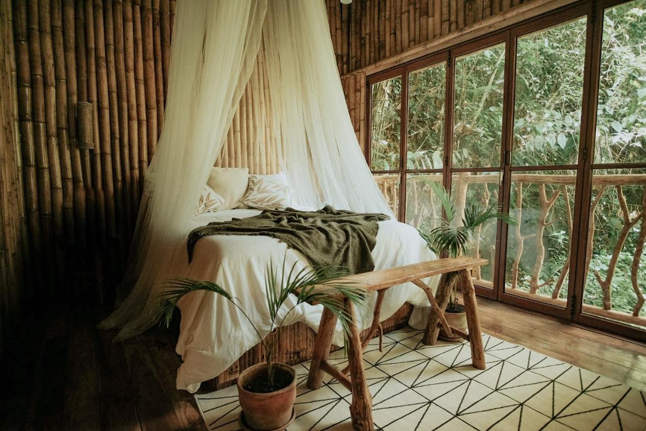 Treehouse De Valentine Villa Balamban ภายนอก รูปภาพ