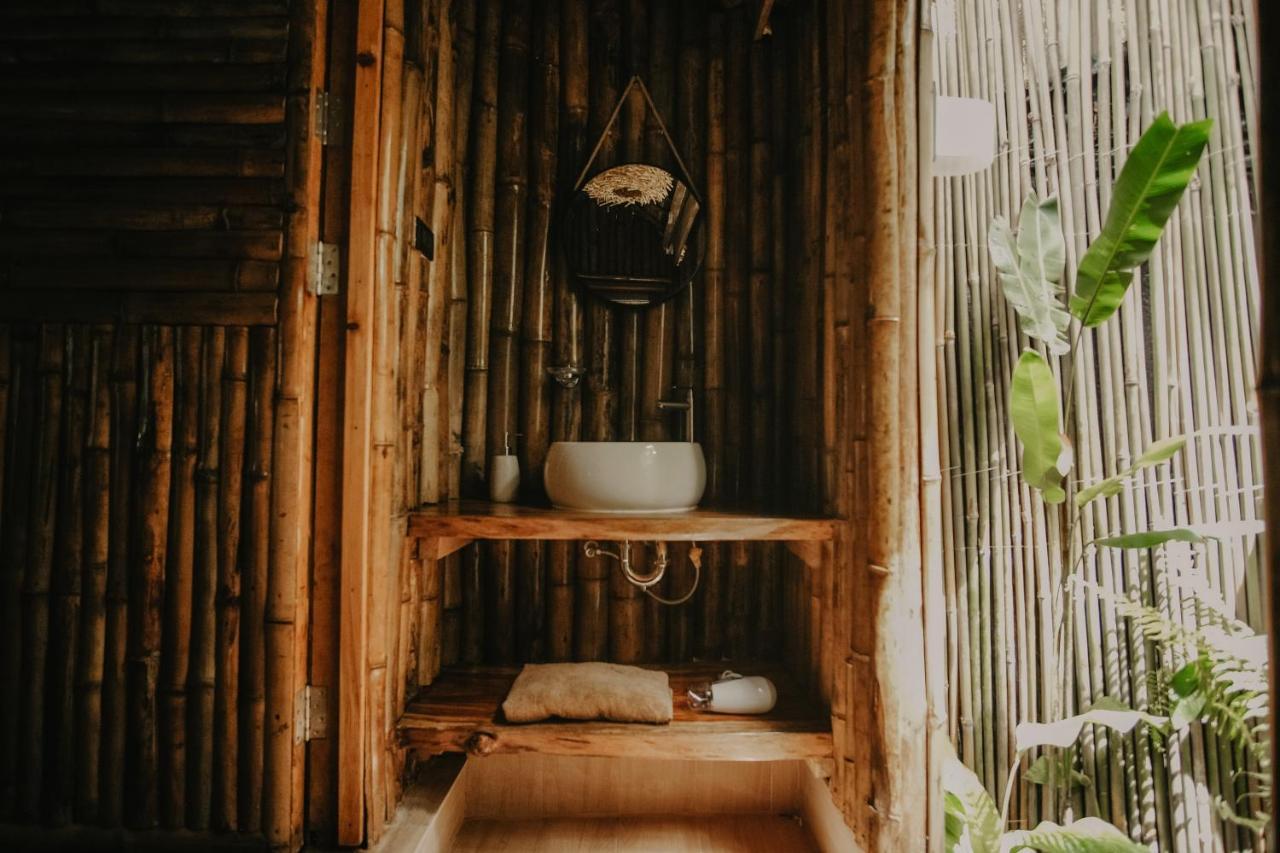 Treehouse De Valentine Villa Balamban ภายนอก รูปภาพ