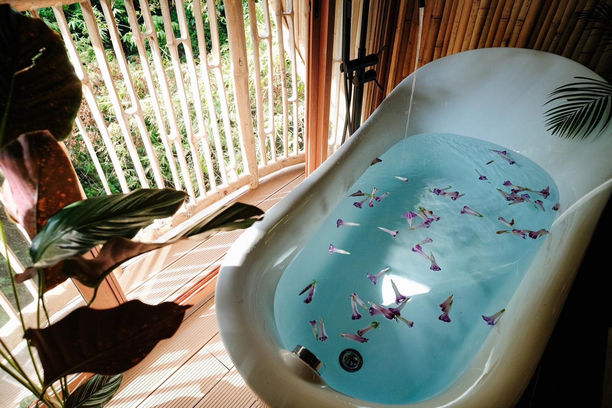 Treehouse De Valentine Villa Balamban ภายนอก รูปภาพ