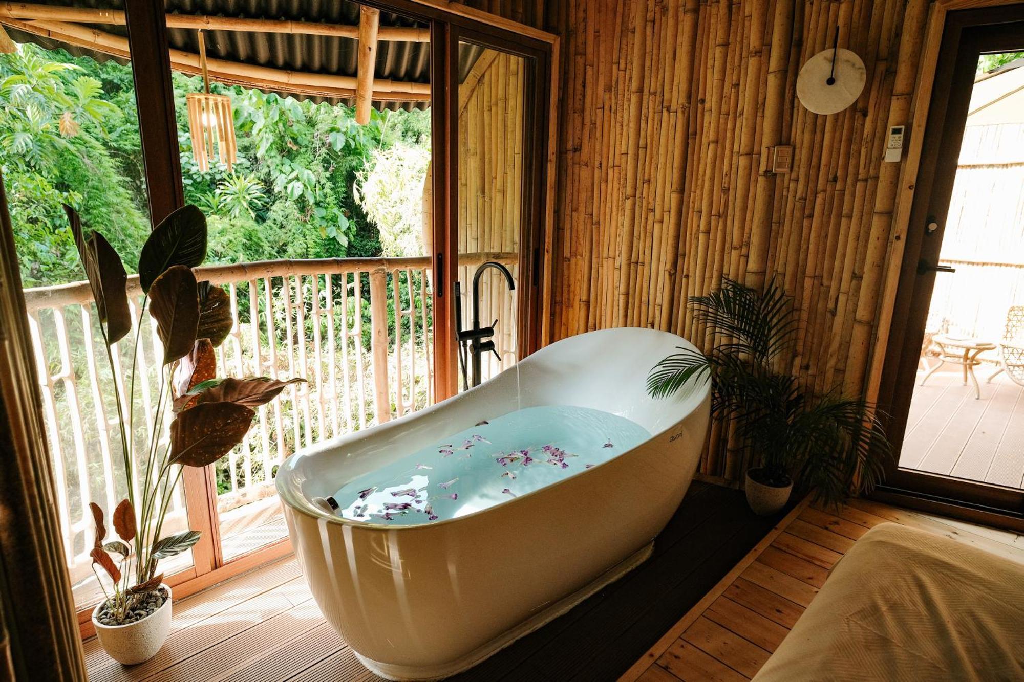 Treehouse De Valentine Villa Balamban ภายนอก รูปภาพ
